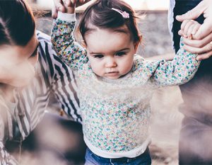 La Movida - Child walking